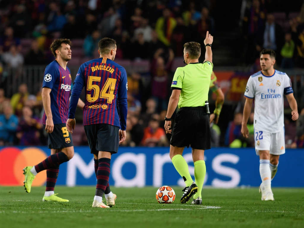 一支忠诚且 一支忠诚且