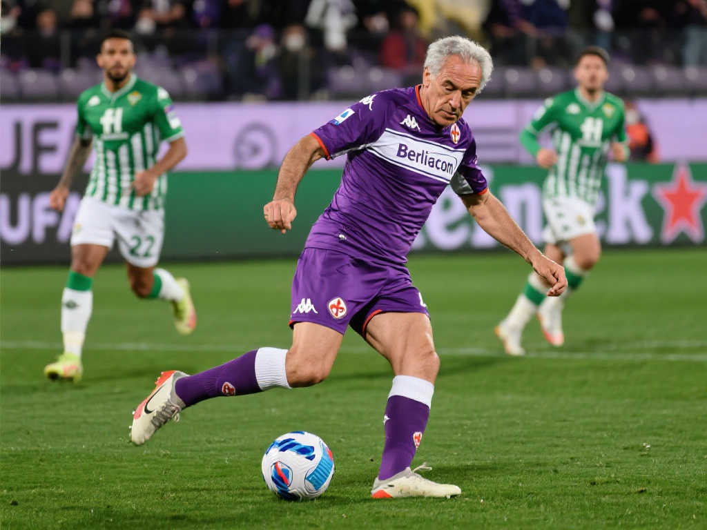 教练以及球 教练以及球